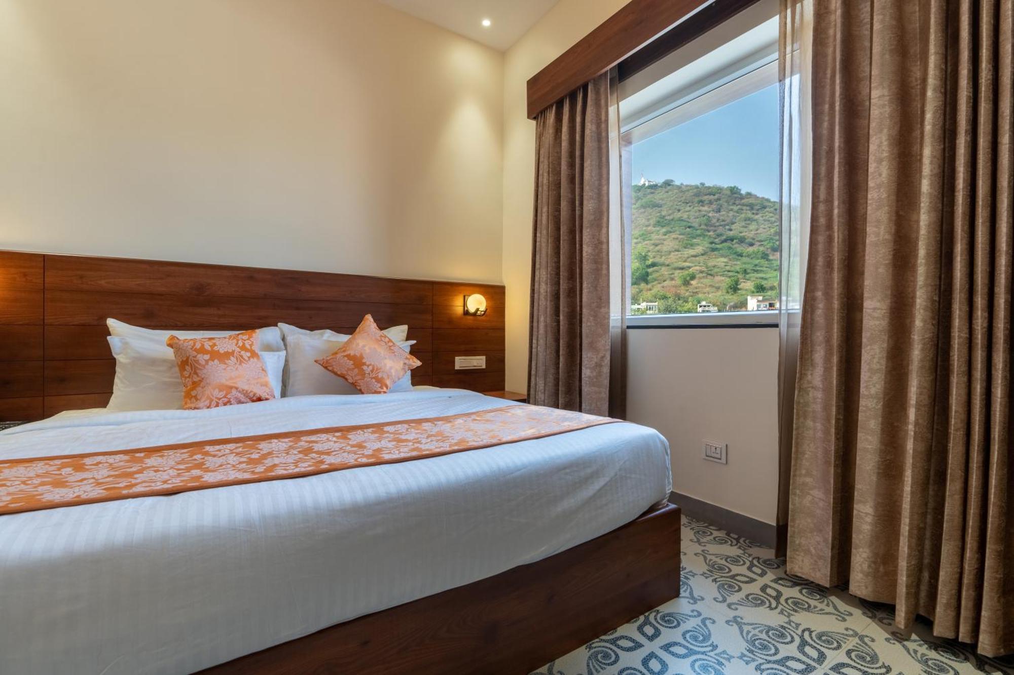 Hotel The Grand Fateh Udaipur Exterior foto